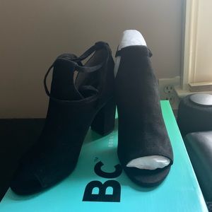 BC Black Suede Ankle Wrap Booties Size 8